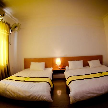 Hoang Hoa Ivy Hotel - Hai Tien מראה חיצוני תמונה